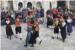 USKRS U DUBROVNIKU: Dubrovčani na Svetoj misi u katedrali, turisti 'okupirali' Stradun /FOTOGALERIJA/