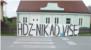 "HDZ - nikad više" ispred Tuđmanove rodne kuće