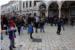 VESELO    NA     STRADUNU: Tombula    i gađanje   ljutim   narančama (FOTO)