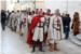 Na setu filma 'Robin Hood: Origins':   Pao poljubac  između   glavnih glumaca! (FOTO)