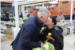 IZNENAĐENJE NA GRUŠKOJ PLACI   Vlahušić   sa   suradnicima dijelio ruže ženama (FOTO)