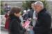 Dubrovački SDP-ovci dijelili karanfile na Pilama povodom Dana žena (FOTO)