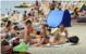 Unatoč lošem vremenu svi pohrlili na plaže
