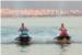 U vjenčanici i odijelu zaigrali picigin pa se provozali na jet-skiju