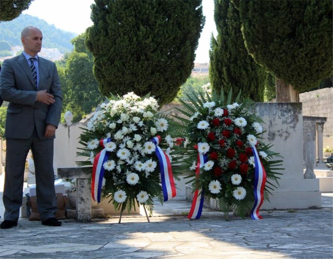 Položeni vijenci na Spomen groblju boraca Narodnooslobodilačkog rata na Boninovu 0