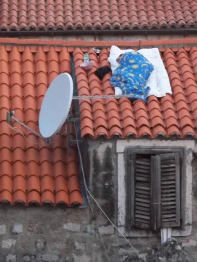 Spavač na krovu-Dubrovnik 0