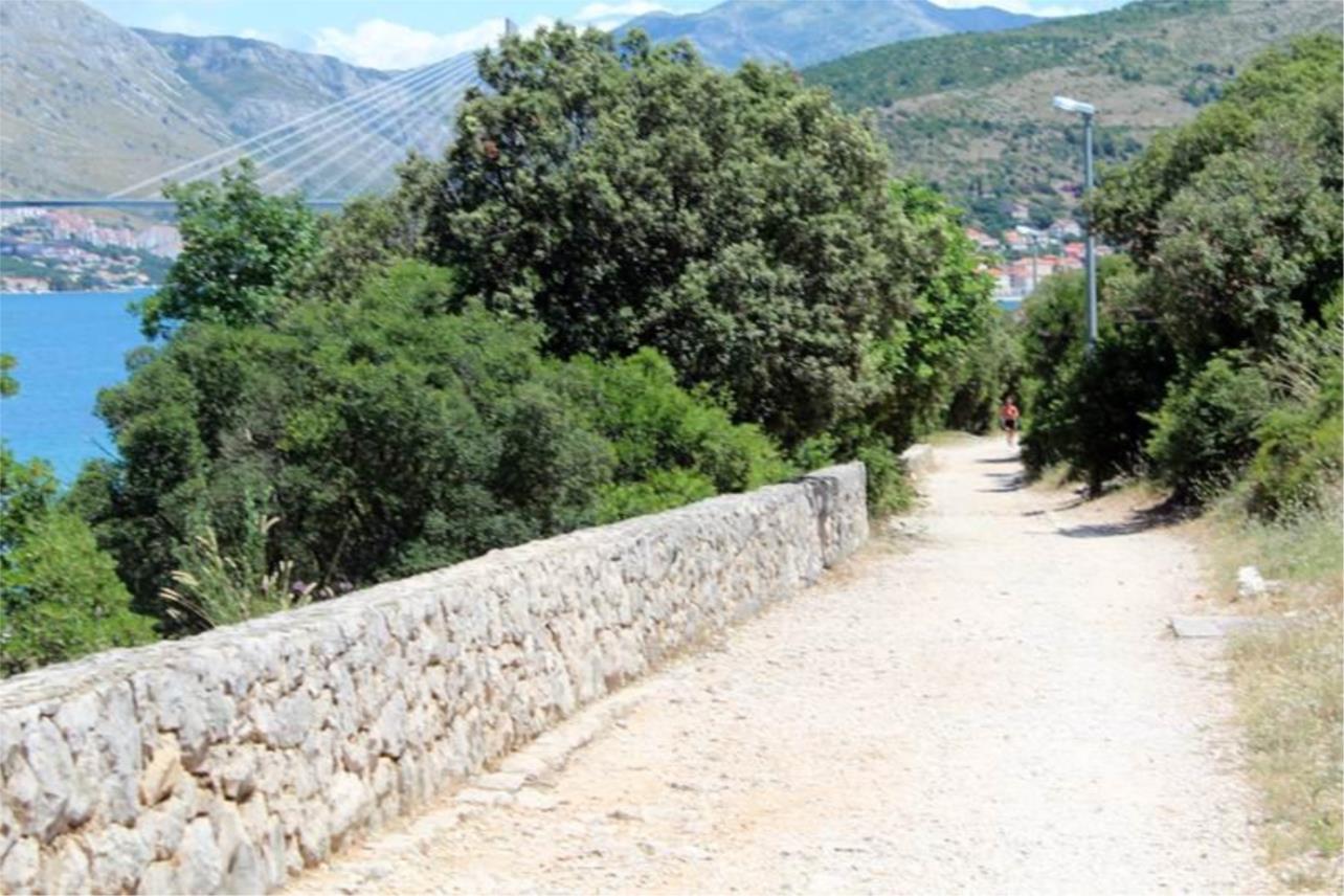 Prazne ceste Dubrovnik  0