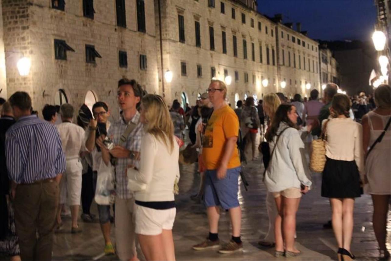 Stradun noć  0