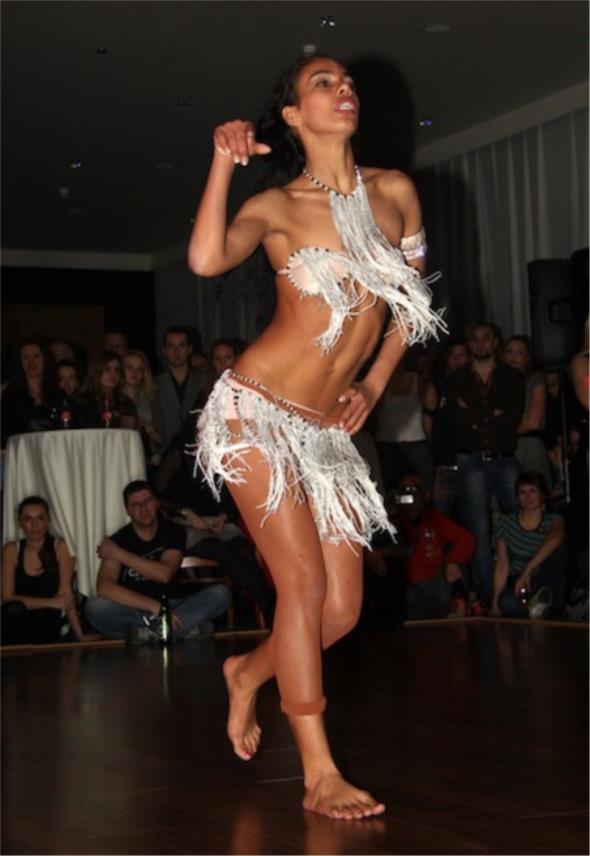 salsa_2__110123023.8_mn.jpg