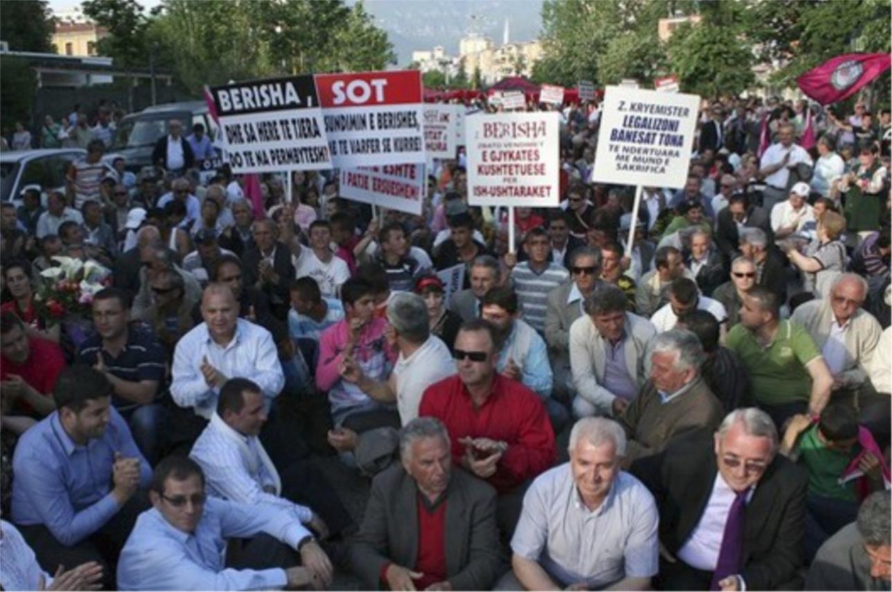 tirana_velika_.jpg