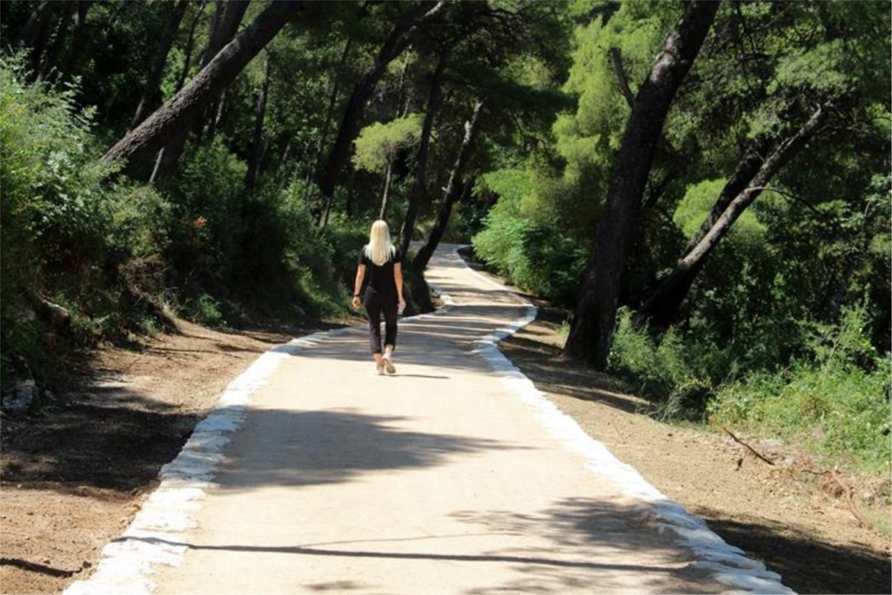 Biciklističko-pješačka ruta na Petki 0