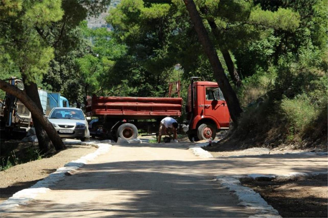 Biciklističko-pješačka ruta na Petki 0