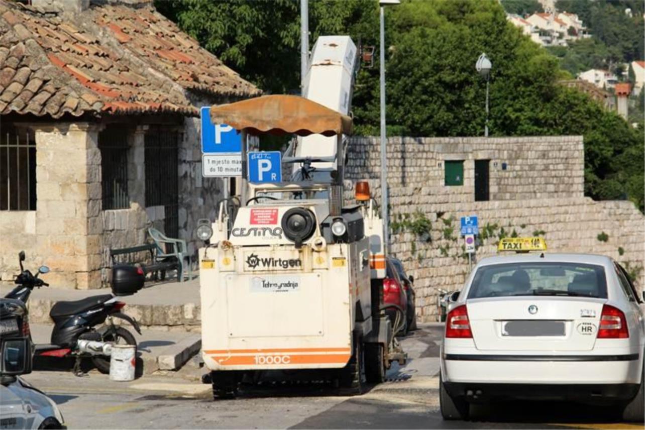 Problemi mikroasfalta u Zagrebačkoj ulici 0