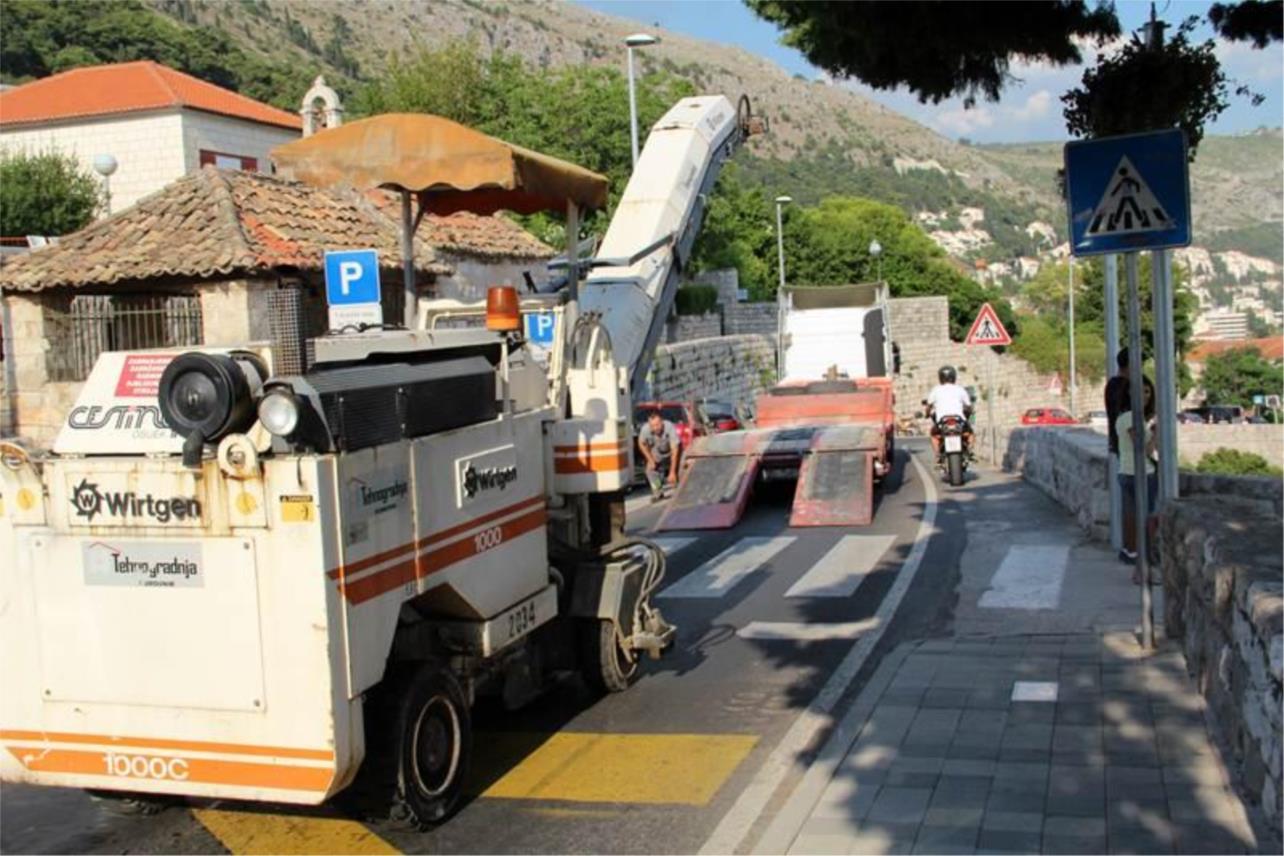 Problemi mikroasfalta u Zagrebačkoj ulici 0