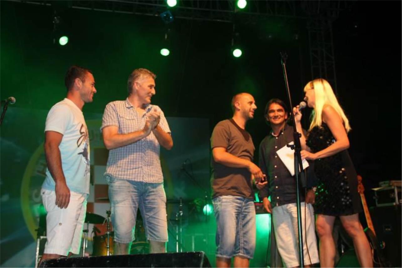 Bila noć 2013. 0