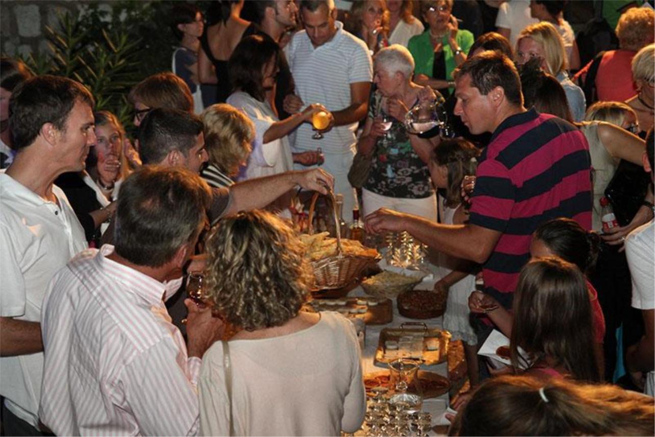Revija Slavica 0