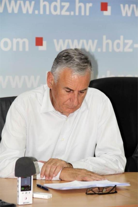 Pressica HDZ-a 0