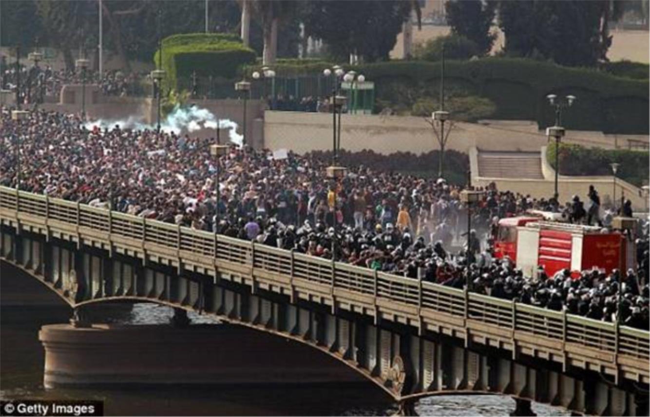 egypt_demonstrations_7.jpg