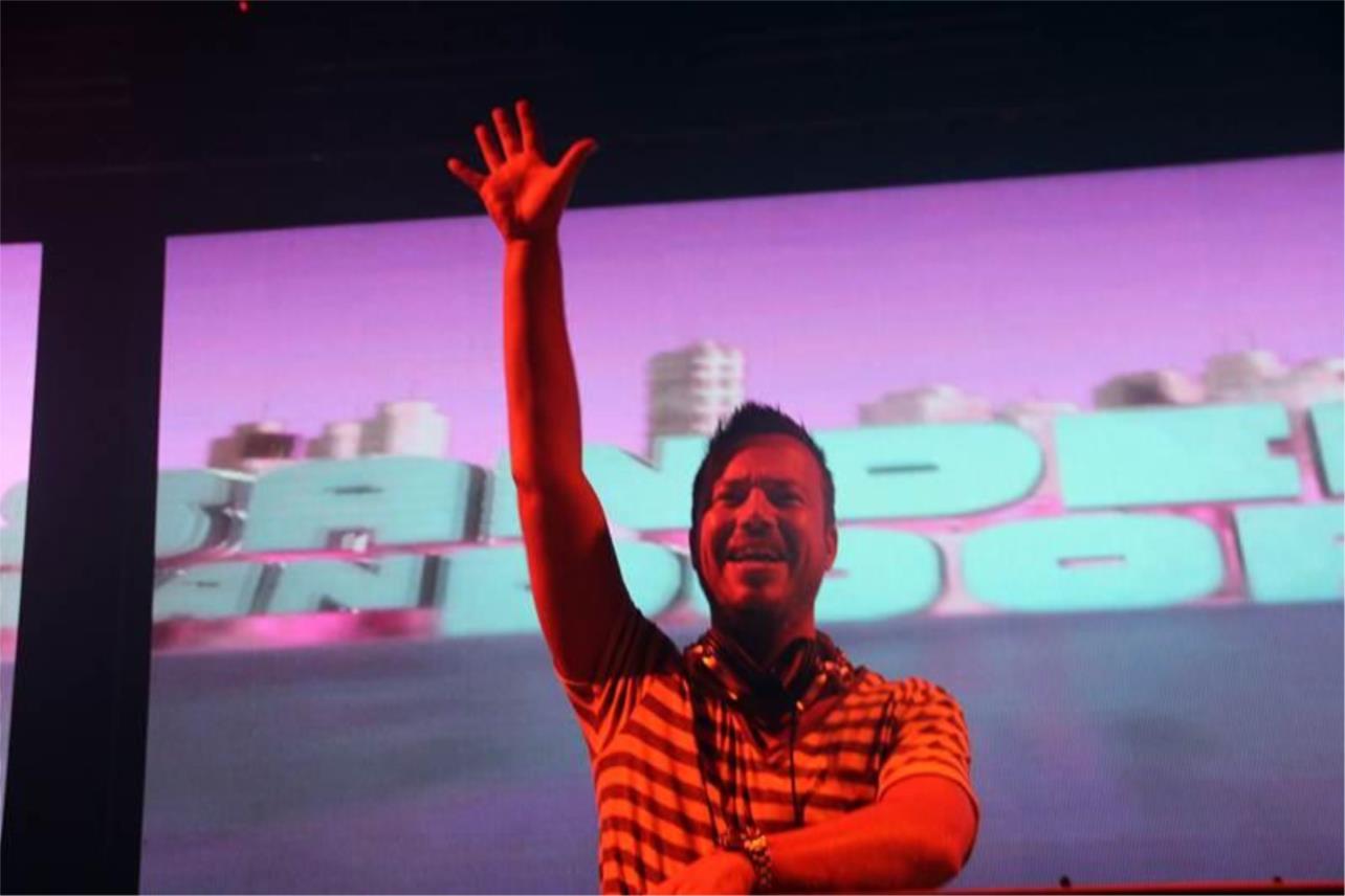 Sander Van Doorn Revelin 0