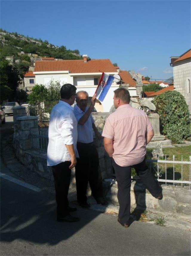 Otkrivanje spomenika Niki Brajiću u Ravnom 0