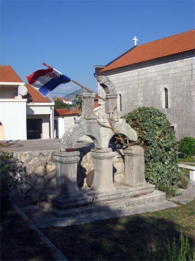 Otkrivanje spomenika Niki Brajiću u Ravnom 0