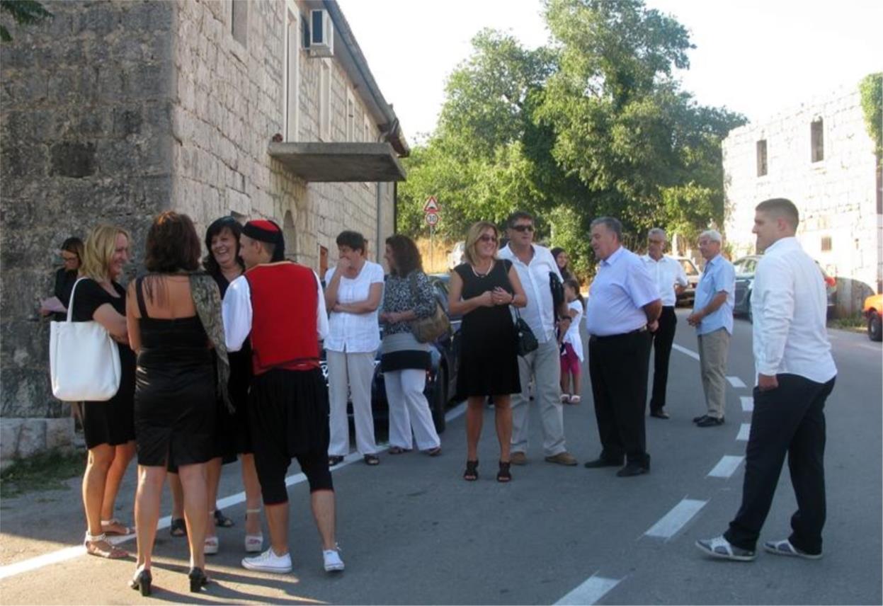 Otkrivanje spomenika Niki Brajiću u Ravnom 0