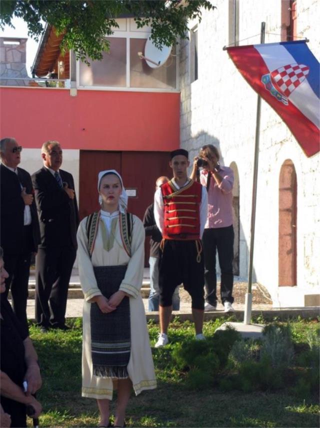 Otkrivanje spomenika Niki Brajiću u Ravnom 0