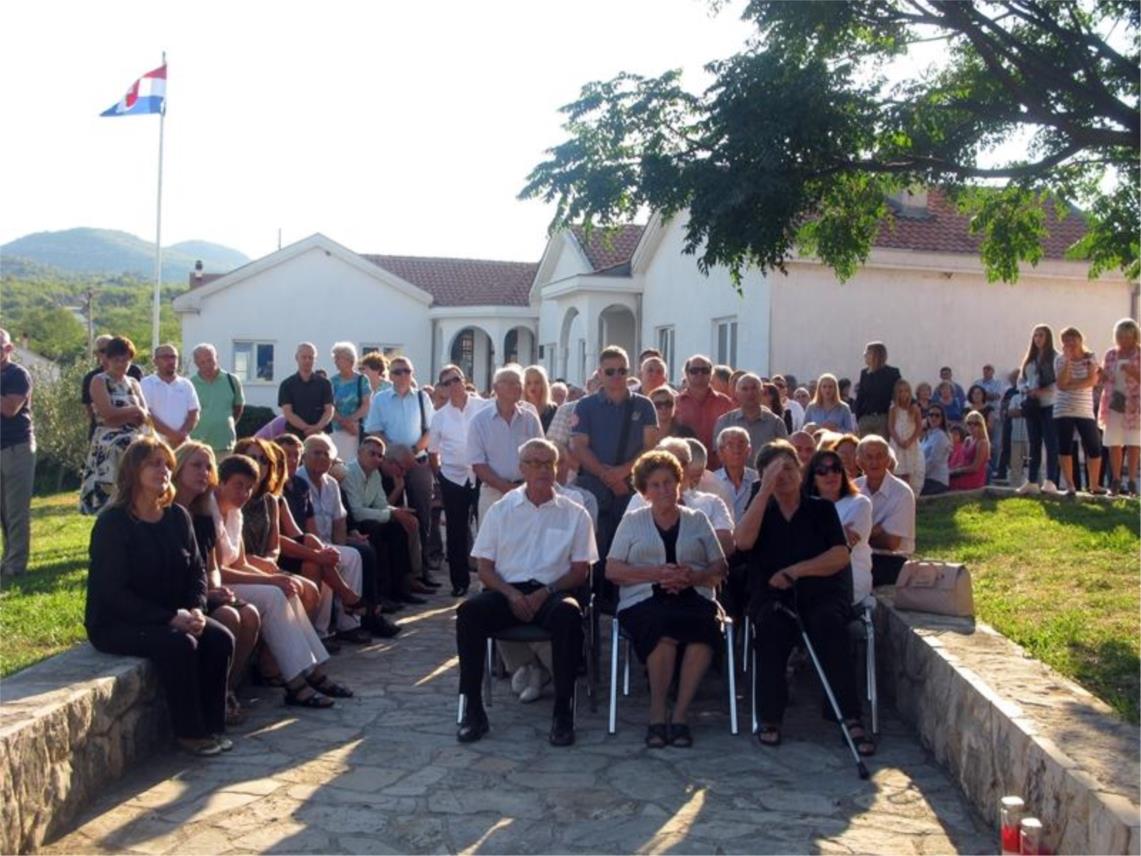 Otkrivanje spomenika Niki Brajiću u Ravnom 0