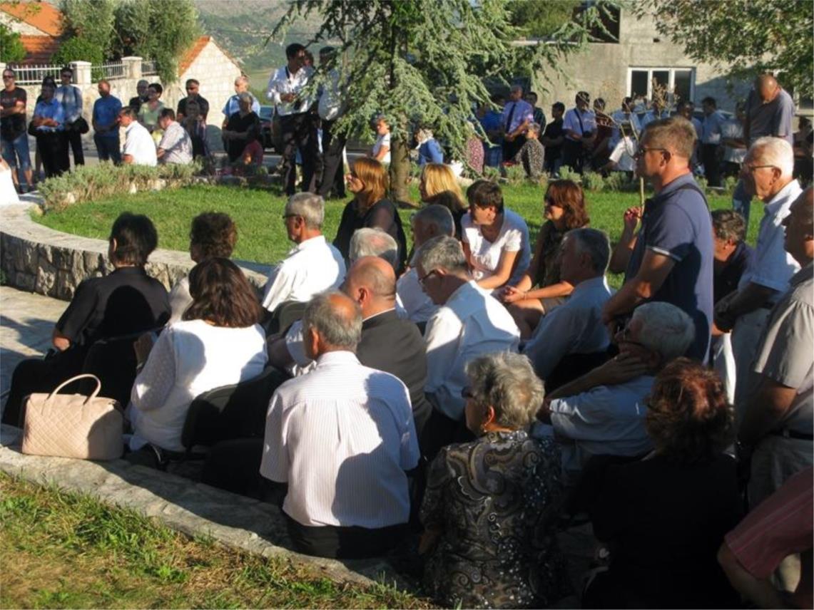 Otkrivanje spomenika Niki Brajiću u Ravnom 0