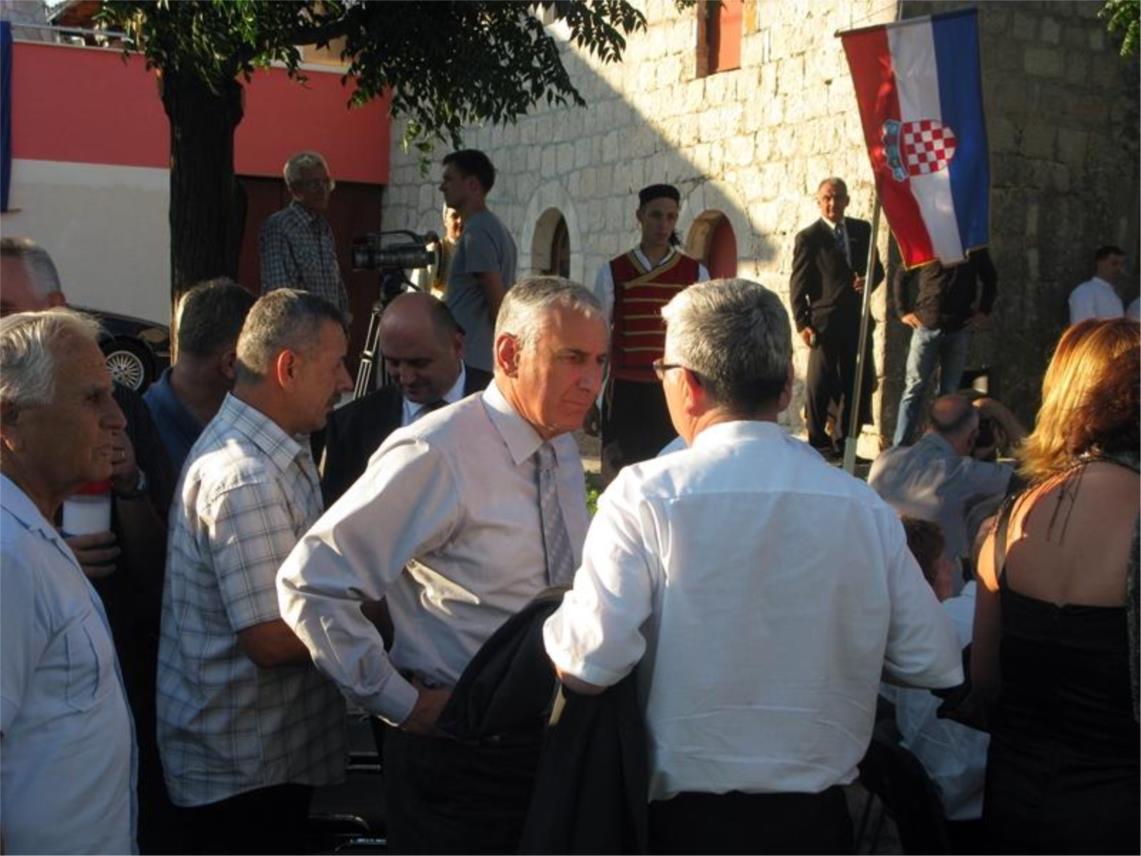 Otkrivanje spomenika Niki Brajiću u Ravnom 0