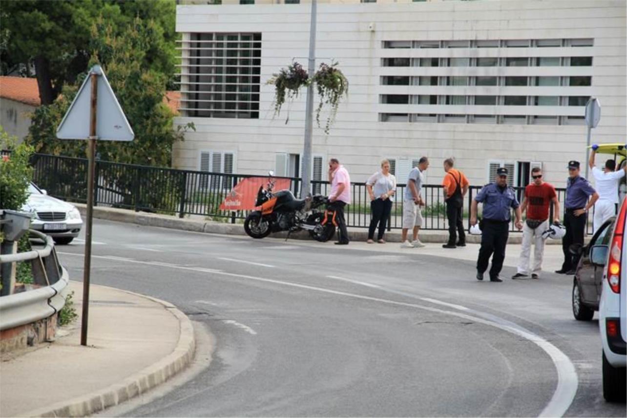 Prometna nesreća na Splitskom putu 0