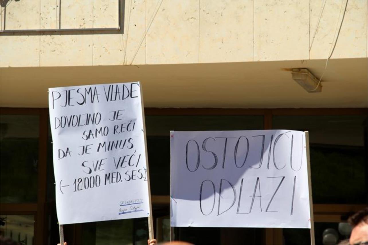 Treći dan štrajka u OB Dubrovnik 0