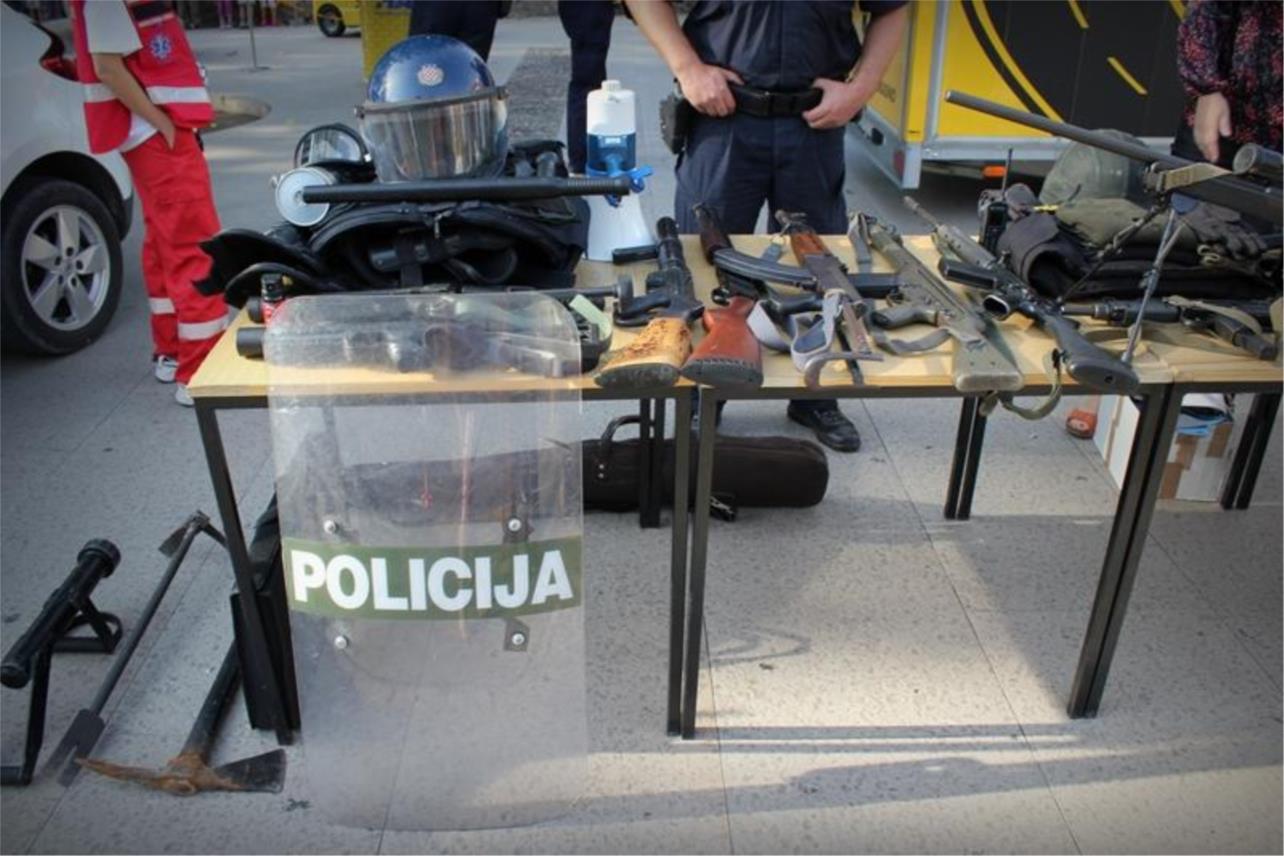 Policija_preventivna akcija na Pilama 0