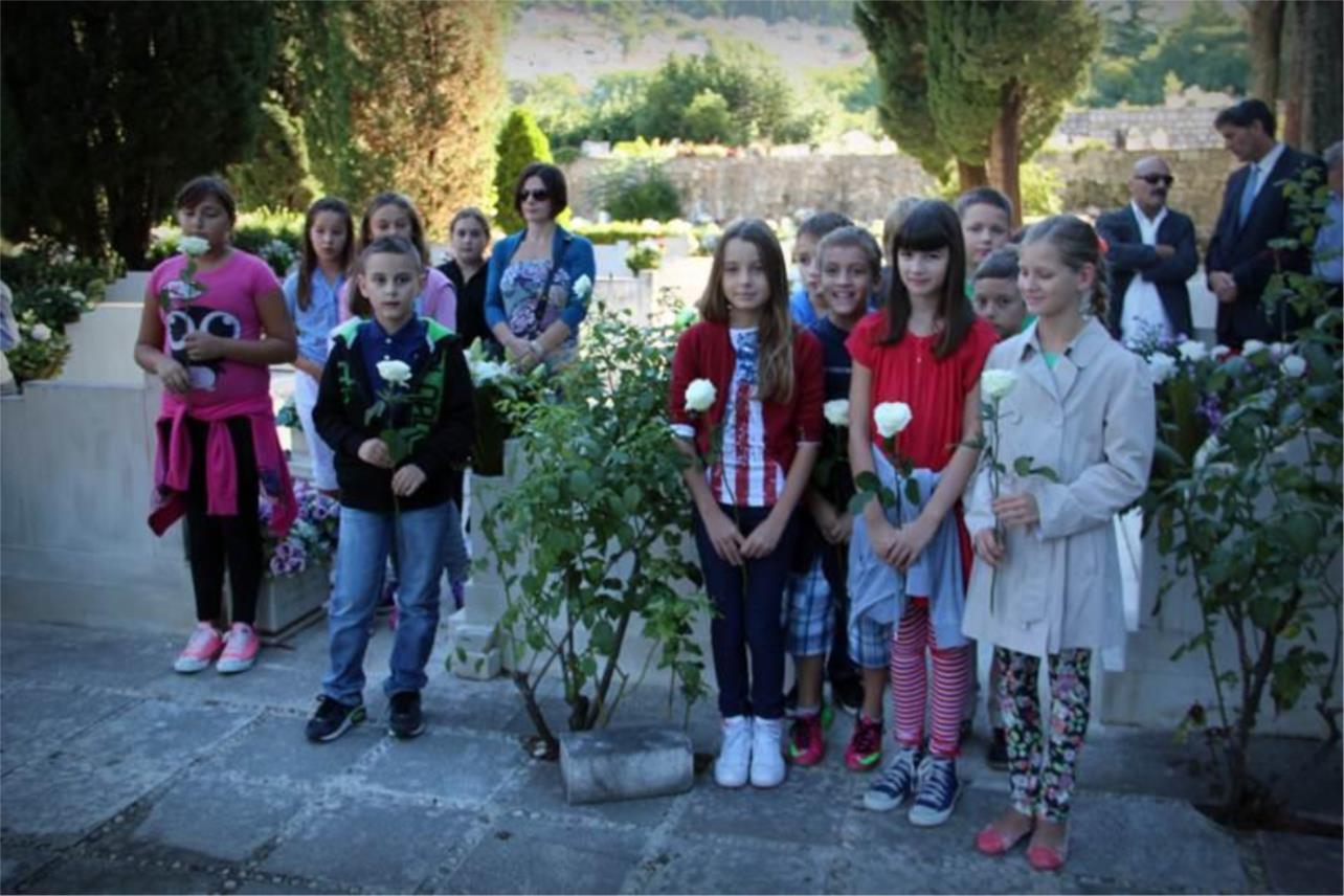 Boninovo polaganje vijenaca 0