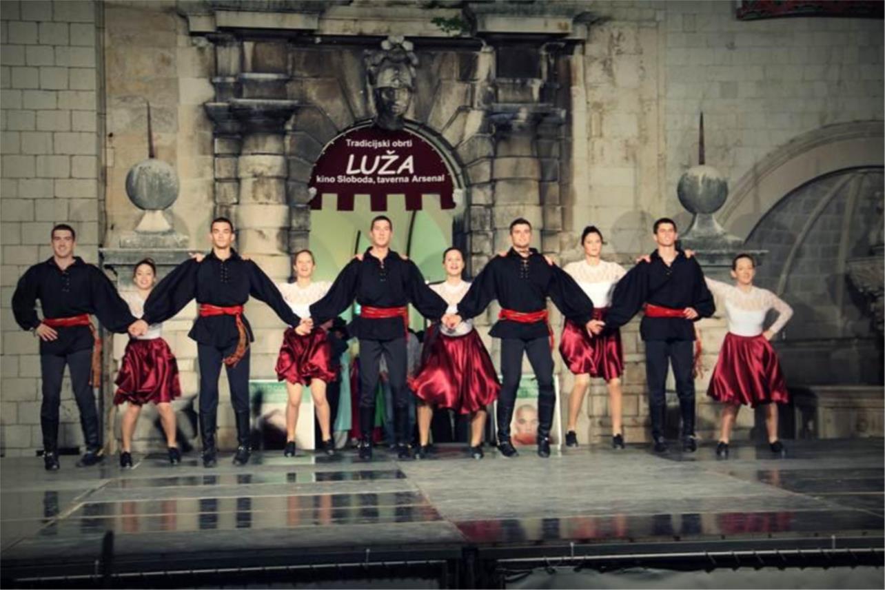 Folklor Stradun 0