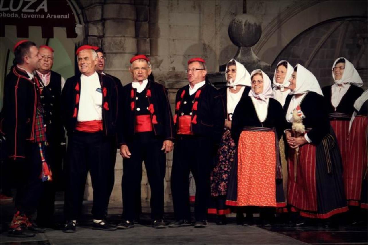 Folklor Stradun 0