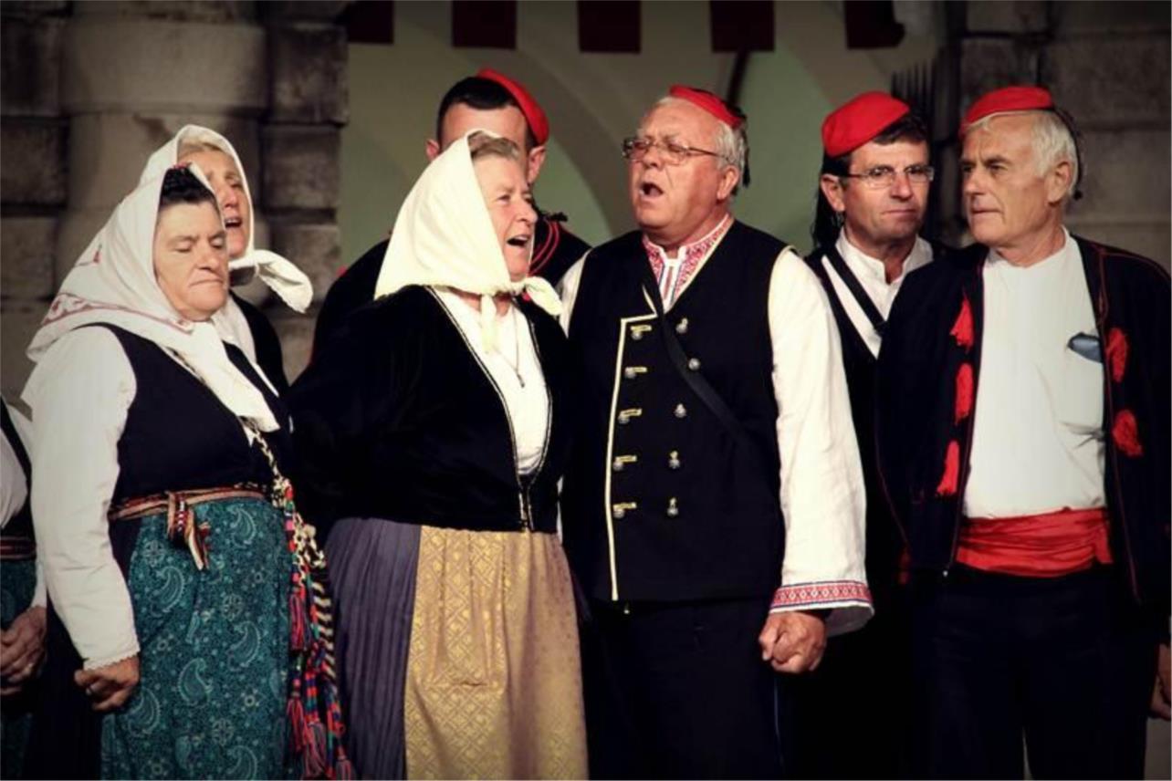 Folklor Stradun 0