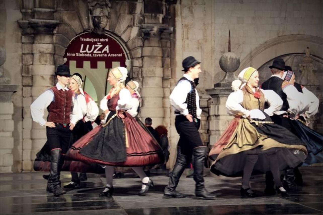 Folklor Stradun 0