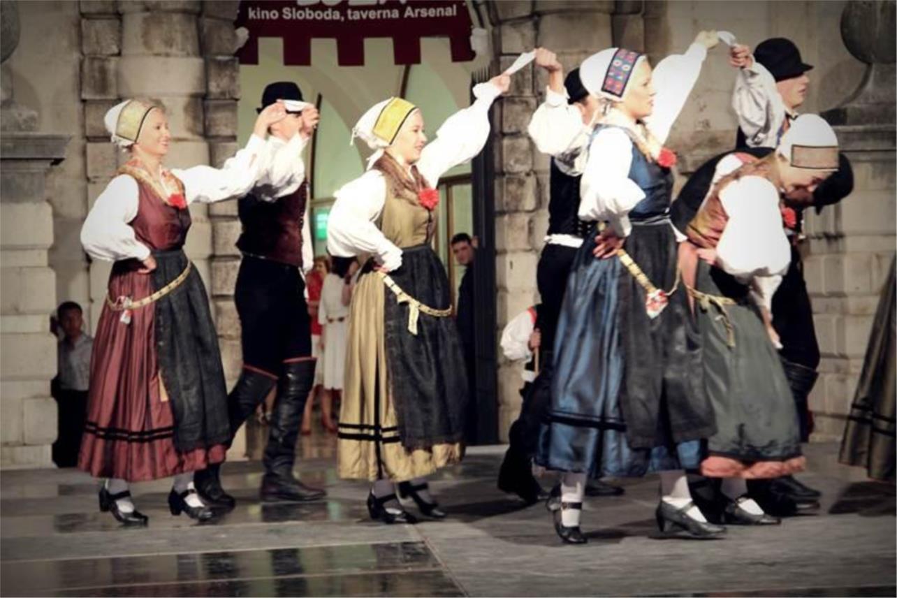 Folklor Stradun 0