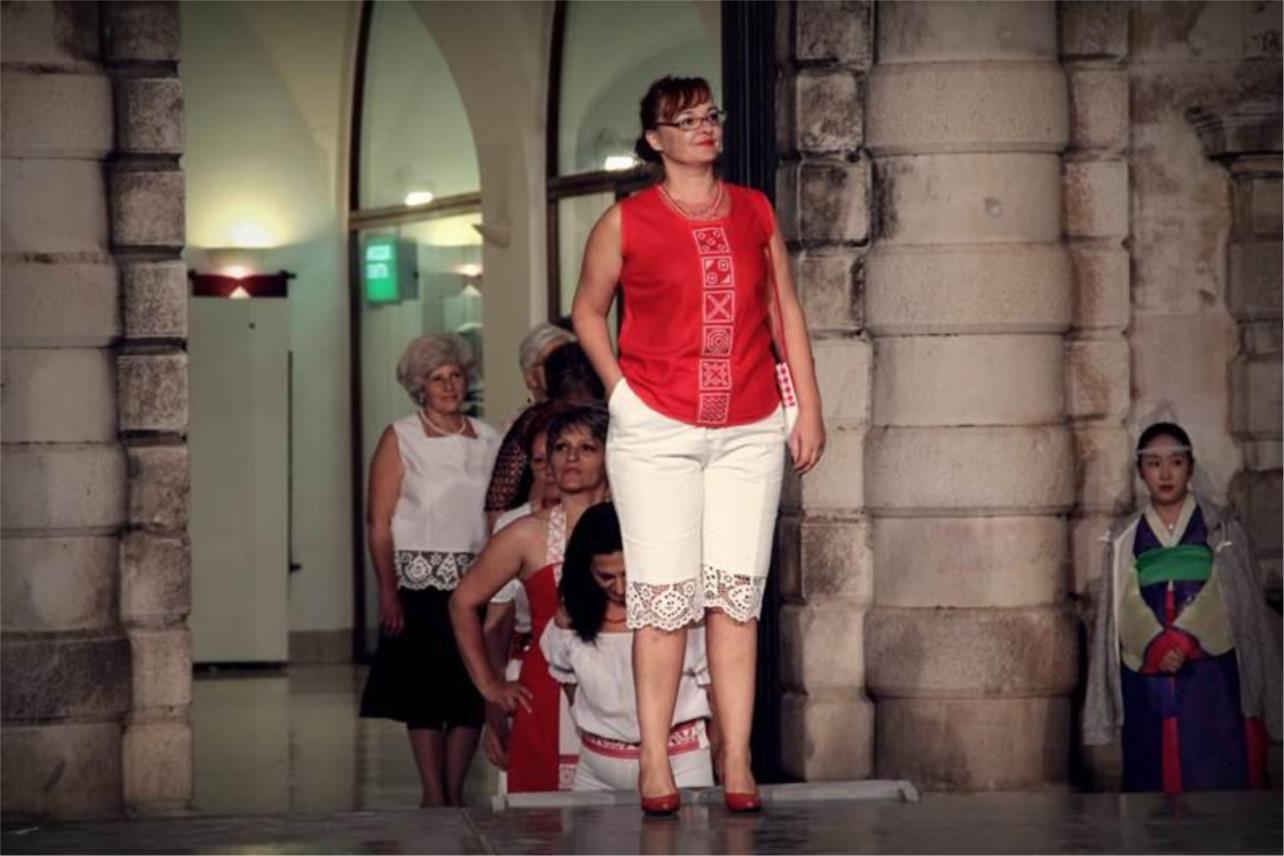 Folklor Stradun 0