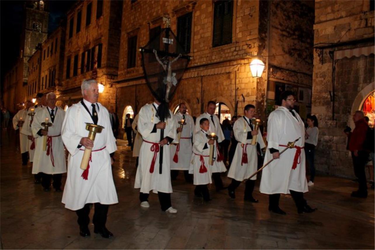 Procesija 0