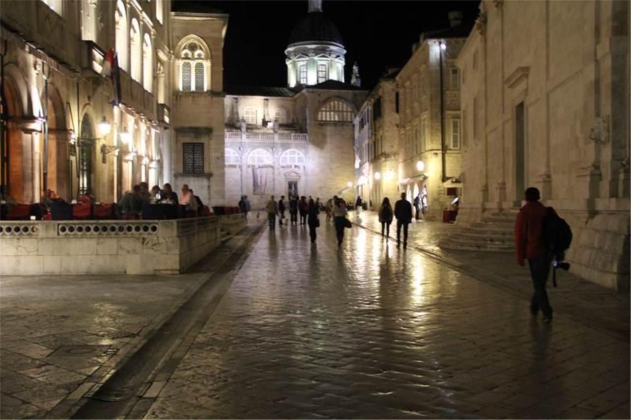 Dubrovnik listopad  0