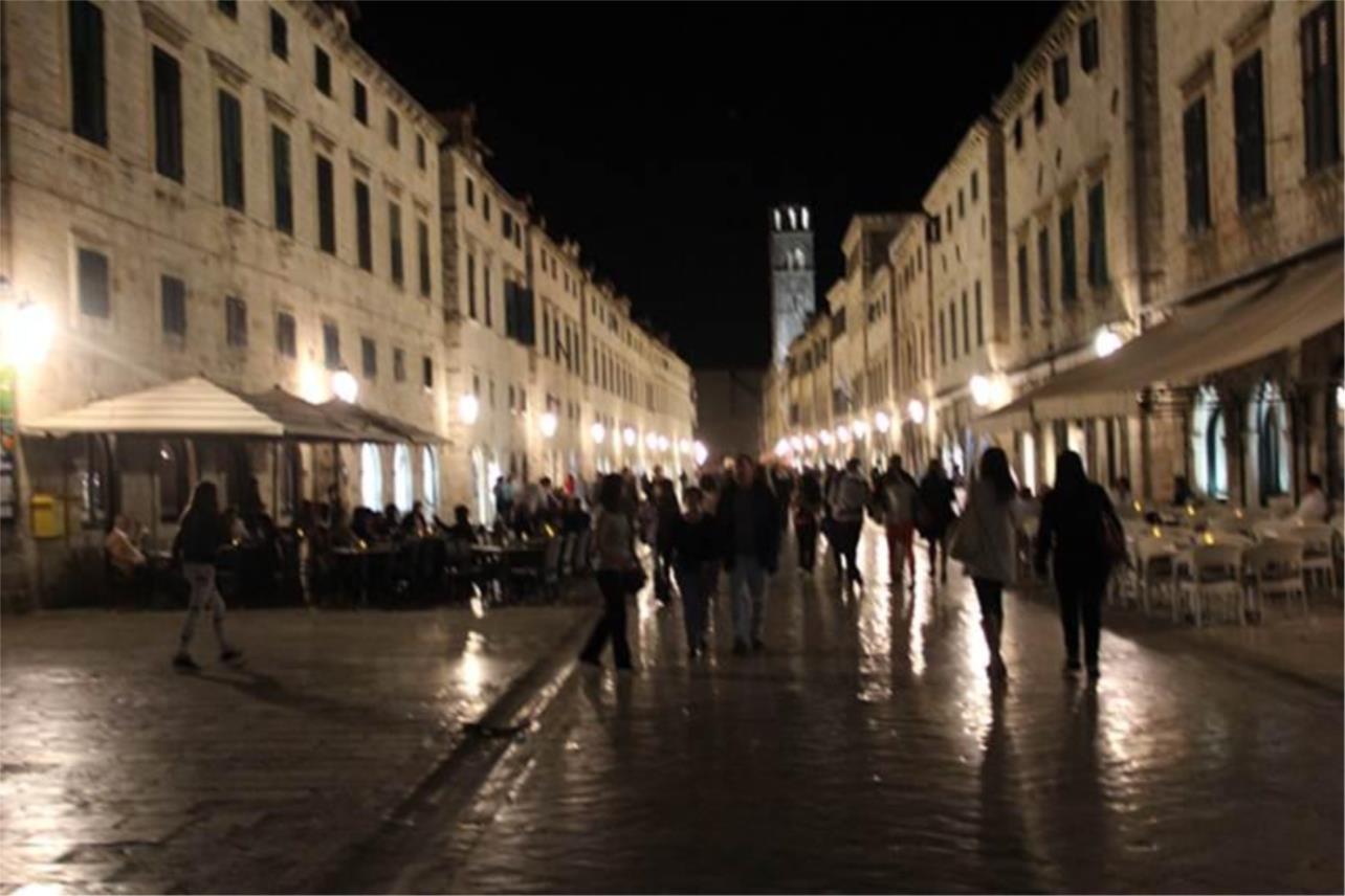 Dubrovnik listopad  0
