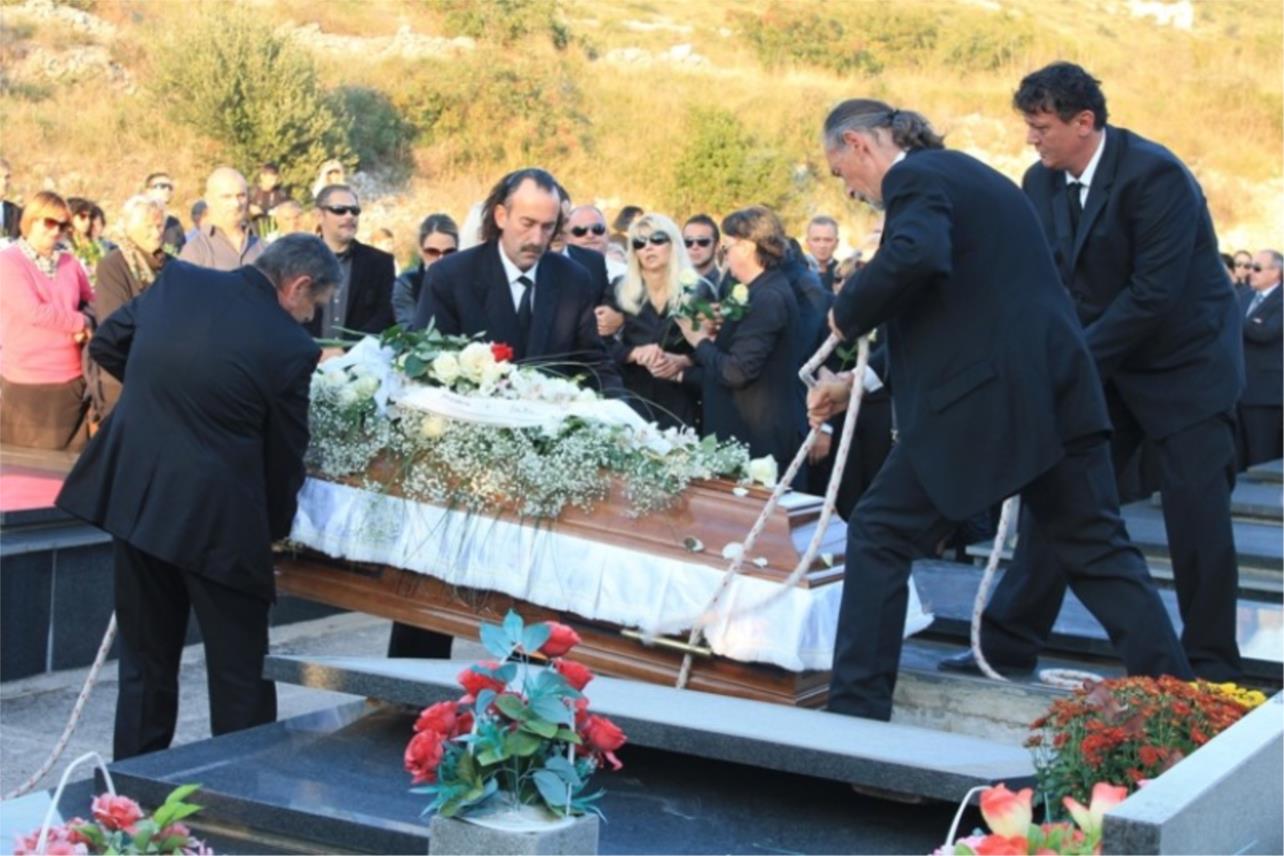 POSLJEDNJE ZBOGOM DOLORES LAMBAŠI