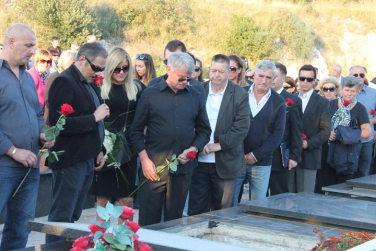 POSLJEDNJE ZBOGOM DOLORES LAMBAŠI