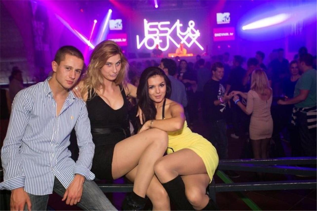 Lissat & Voltaxx 0