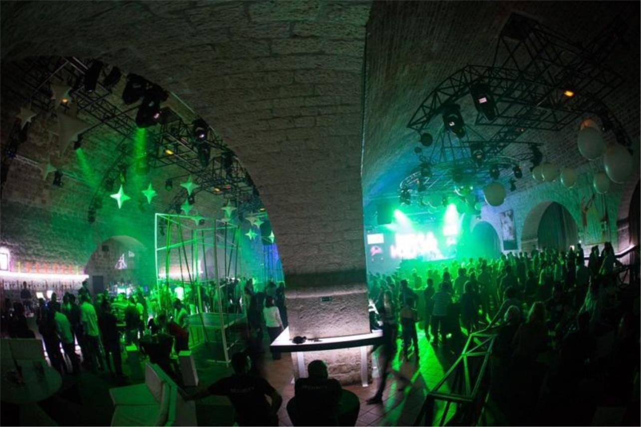Lissat & Voltaxx 0