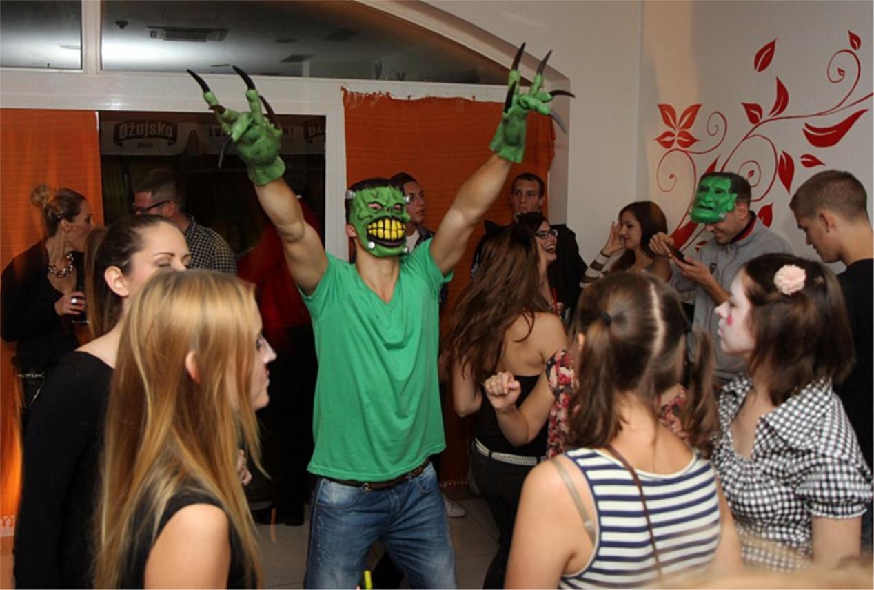 Halloween party ESN
