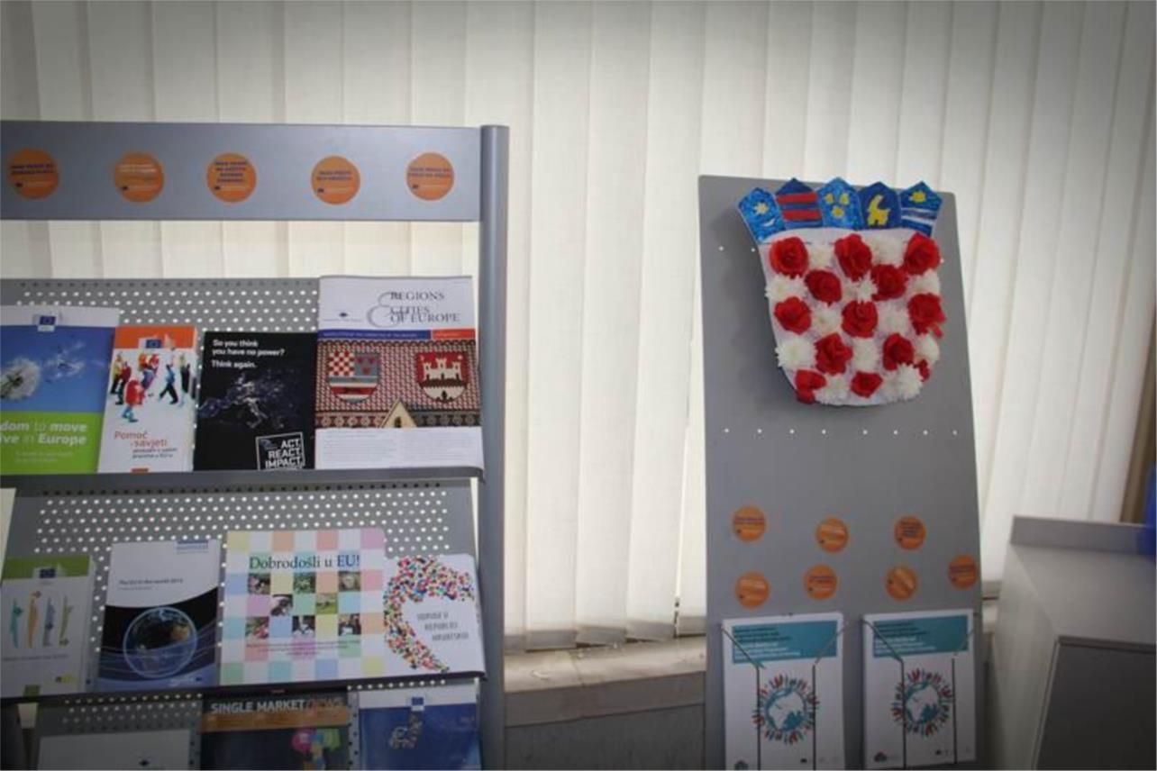 Otvoren informacijski centar o Europskoj uniji 0