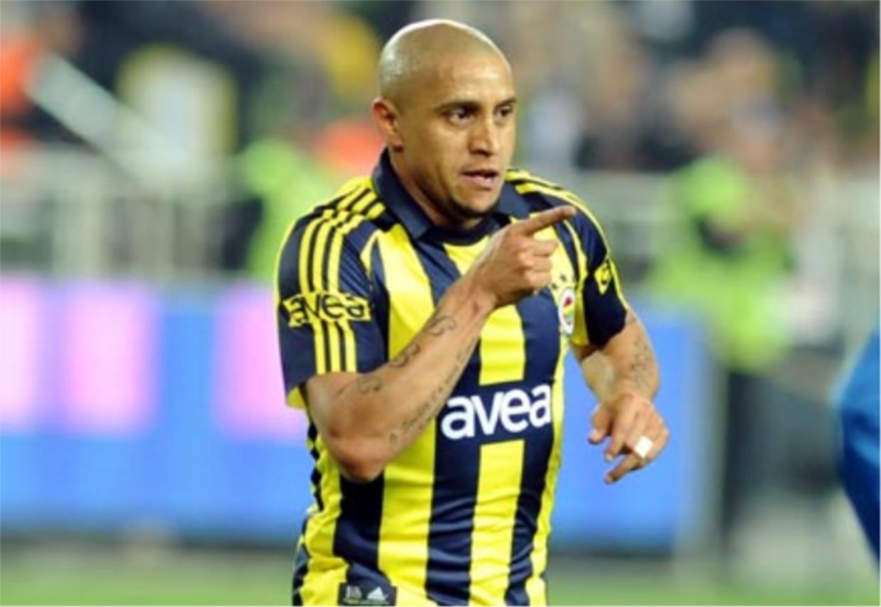 roberto-carlos-velika_-nozi.jpg